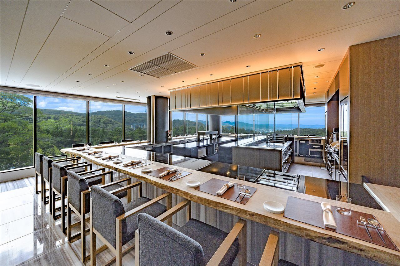Ana Intercontinental & By Ihg 5*